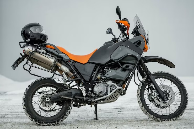 Himalayan 450 with liquid-cooled engine